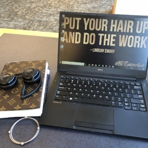 My cheaper favorite headphones seen out in the wild.