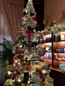 Image of a Christmas tree made out of books. Photo by Cat Rambo; all rights reserved.