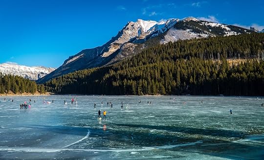 Mountains and lakes found in Banff during the winter