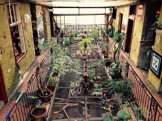 Szimpla Kert ruin bar in Budapest