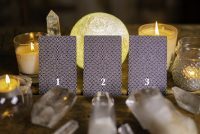 Your Full Moon Tarot Reading – Which card has a message for you?