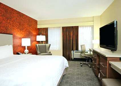 oh what a room inn suites downtown hotel oh king standard room room and board chelsea