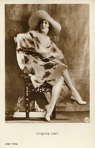 Virginia Valli