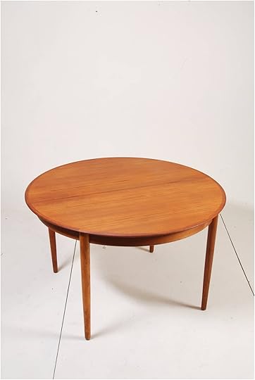 Round Danish Modern Teak Dining Table by Dyrlund at 1stdibs Teak Kitchen Tables