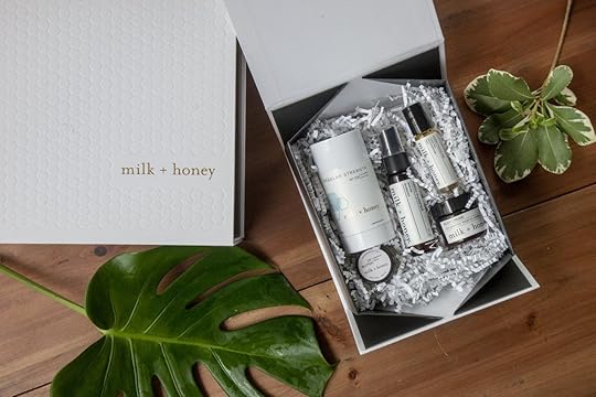 milk and honey on the go kit