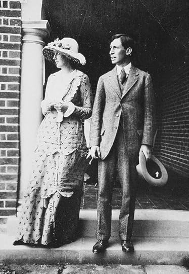 Virginia and Leonard Woolf in 1912