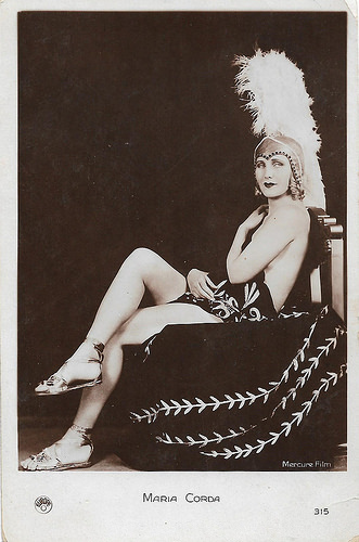 Maria Corda in The Private Life of Helen of Troy (1927)