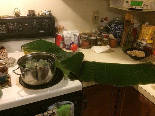 banana leaf and koba packets
