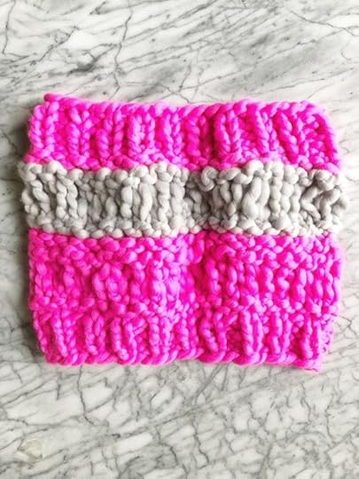 Under 2-Hour Cowl | Knit this gift in the time it takes to watch a movie! | pattern and [VIDE] by Vickie Howell