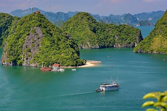 Halong Bay Castaway Tour