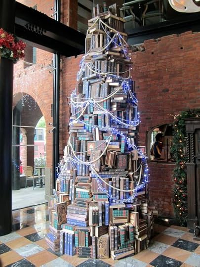 Bookmas-Tree