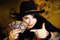 Your End Of Year Tarot Reading – Pick A Tarot Card