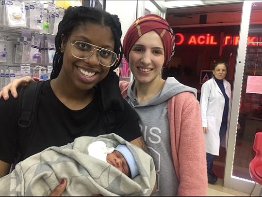 Woman delivers her own baby in Istanbul, Turkey