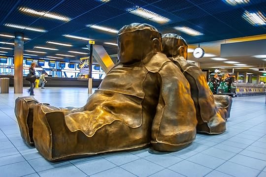Sculputre in Amsterdam Schiphol Airport
