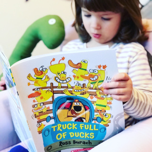 https://thebabybookwormblog.wordpress.com/2018/11/08/truck-full-of-ducks-ross-burach/