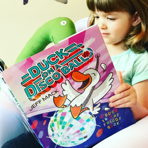 https://thebabybookwormblog.wordpress.com/2018/11/07/duck-on-a-disco-ball-jeff-mack/