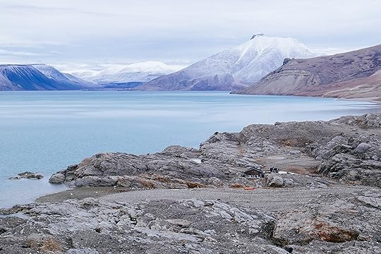 Nordenskiold Lodge in Svalbard lead
