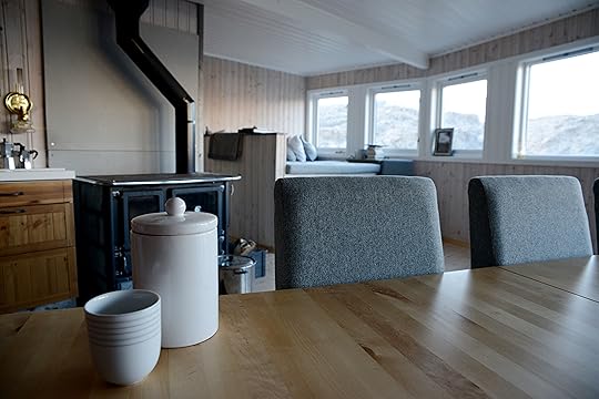 Nordenskiold Lodge in Svalbard lead