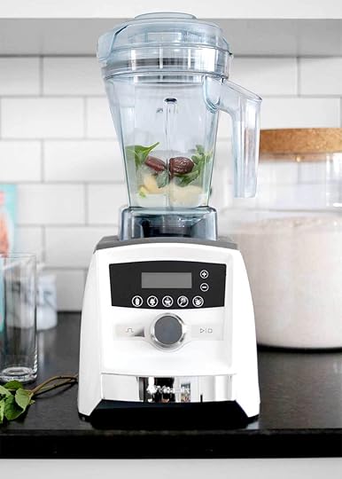 Vegan Mint Chip Green Smoothie from The Faux Martha
