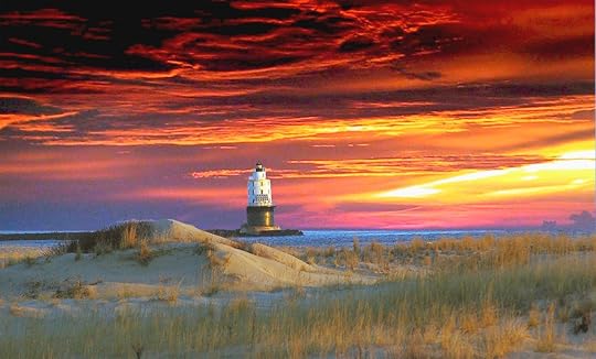 Cape Henlopen lighthouse in Delaware.com.