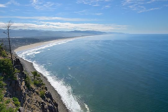 Oregon coastline view from the Neahkahnie Viewpoint