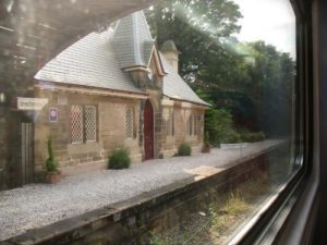 home travel train