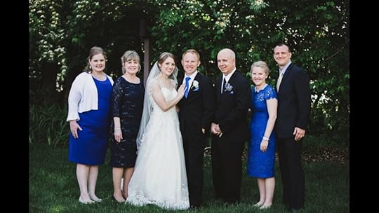 (c) Erica Kay Photography. This year’s Christmas card photo. L-R: Me, my mom, Sarah (new SIL) , Bryan (my brother), Dad, Melanie (my sister), Jason (her fiance)