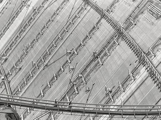Shasta dam under construction