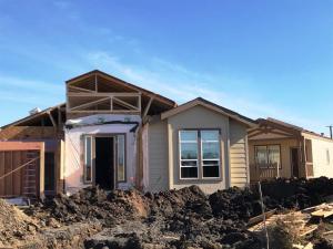 pre-fab house, Sonoma County fires, what's a pre-fab house, pre-fab house a quality house, how do they land a pre-fab house? Coffey Park, how do you know if a pre-fab house is right for you?