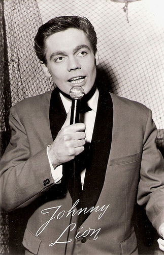 Johnny Lion (1941-2019)