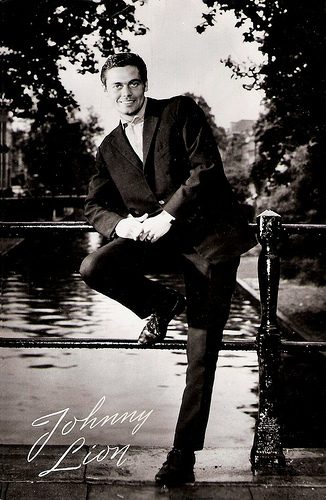 Johnny Lion (1941-2019)