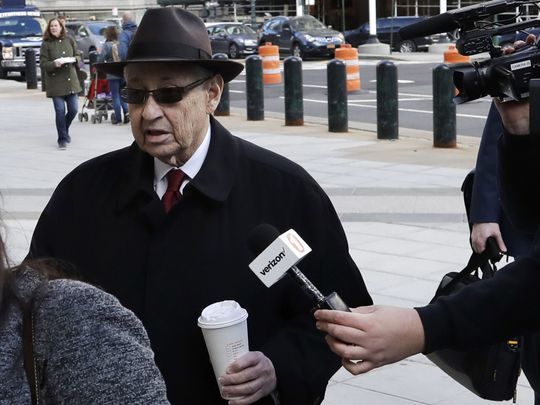 Former New York Assembly Speaker Sheldon Silver arrives