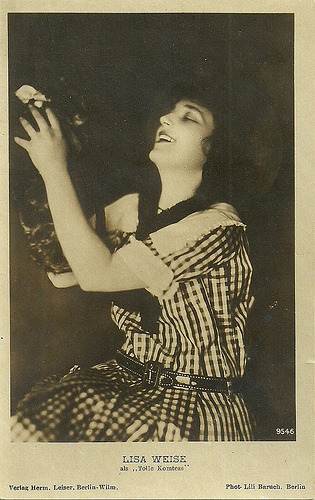 Lisa Weisse in Tolle Komtess