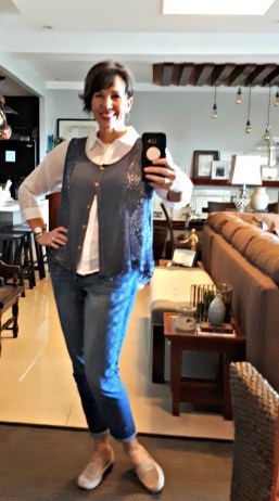 casual holiday outfit