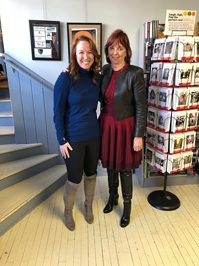 Lucy Score and Nora Roberts at Turn the Page Bookstore.