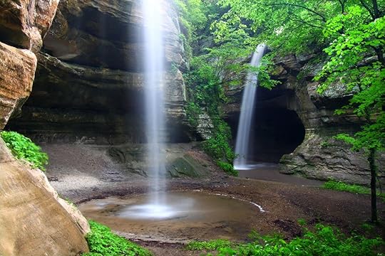 Twin waterfalls crash into Tonti Canyon on a spring day at Starved Rock State Park