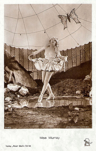Mae Murray in Broadway Rose (1922)