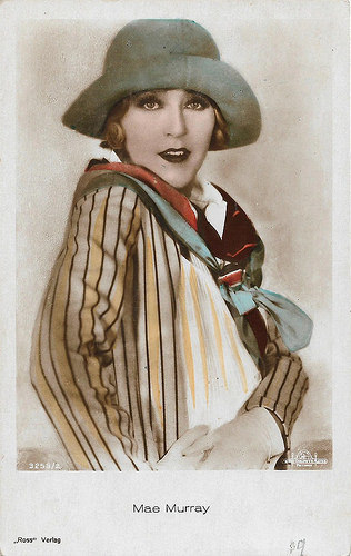 Mae Murray