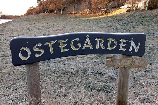 Ostegarden sign at the front of the Ostegården farm