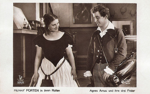 Henny Porten and Hermann Thimig in Agnes Arnau und ihre drei Freier (1918)