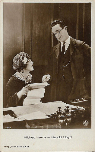 Harold Lloyd and Mildred Davis in Safety Last! (1923)