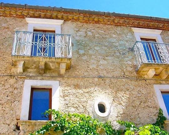 Win a house in Italy