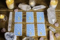 Your Free Tarot Card Reading – Choose one of the six Tarot Cards