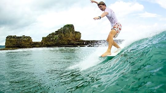 Malibu Popoyo surfer