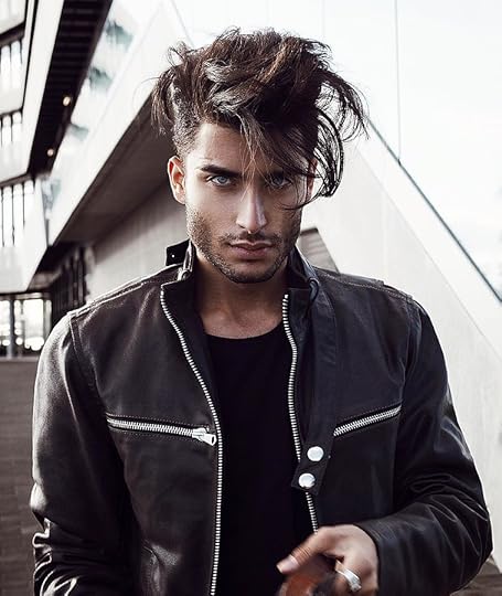 Modeling Work 172850, Toni Mahfud · Modelisto