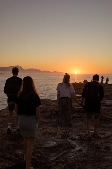 photo-1515230094859-4cae9a9ea85b