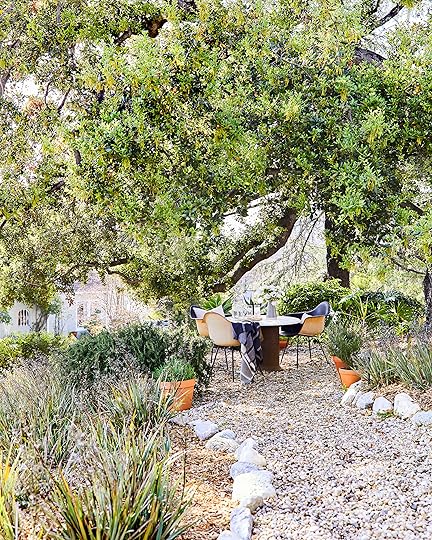 Emily Henderson backyard ideas 2