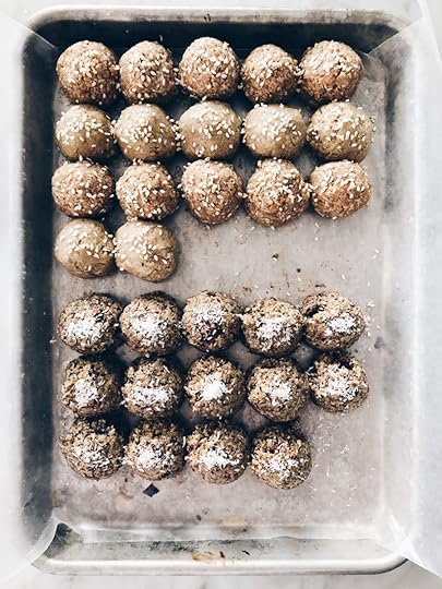 What I’m Eating Right Now: Seed Cycling Balls