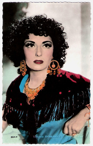 Viviane Romance in Cartacalha, reine des gitans (1942)