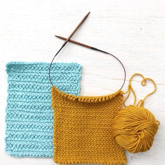 Herringbone Stitch | Warm Up America charity squares to #knit and #crochet